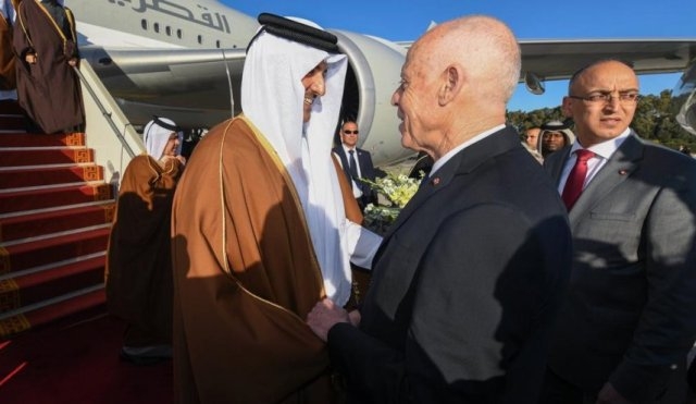 خلال استقباله أمير قطر.. الرئيس التونسي: كلمة تطبيع تعني الخيانة العظمى   