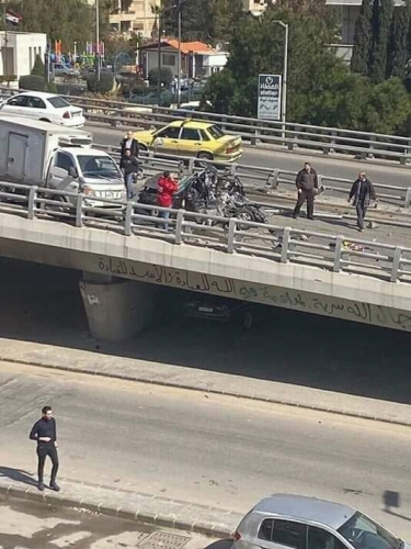 وفاة شخص وتضرر أكثر من 15 سيارة اثر حادث سير مروع في دمشق