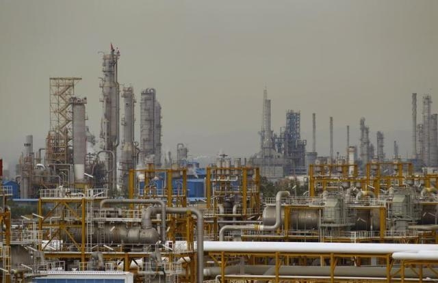 إنتاج النفط الإيراني يرتفع إلى 6 آلاف برميل يومياً