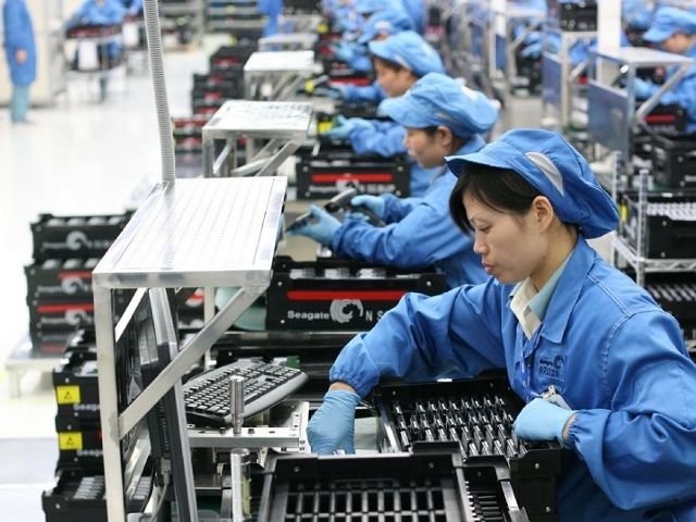 في أسوأ حصيلة.. الإنتاج الصناعي الصيني ينخفض 13.5٪