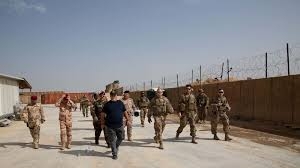 القوات الأمیركية تنسحب من 6 قواعد في العراق   