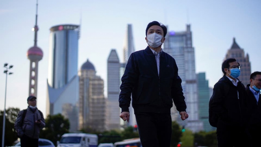 الصين تعود من جديد لإعلان إصابات محلية بفيروس كورونا