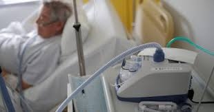 بريطانيا: تسجيل 828 حالة وفاة جديدة بفيروس كورونا