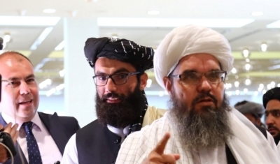 طالبان تُهدد الحكومة الأفغانية، والسبب فيروس كورونا