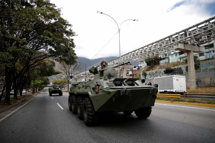 فنزويلا تعلن إحباط محاولة انقلاب على السلطة من قبل 