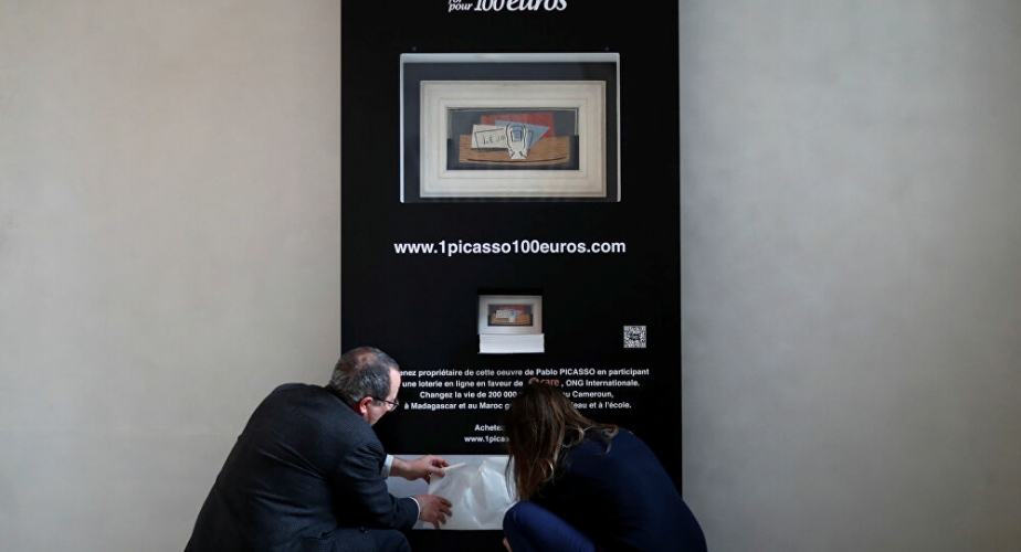 بـ100 يورو.. سيدة إيطالية تفوز بلوحة للرسام الشهير بيكاسو