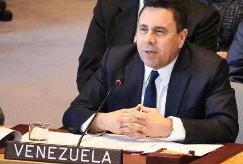 فنزويلا تحذر الامم المتحدة من عدوان أمريكي على الناقلات الايرانية