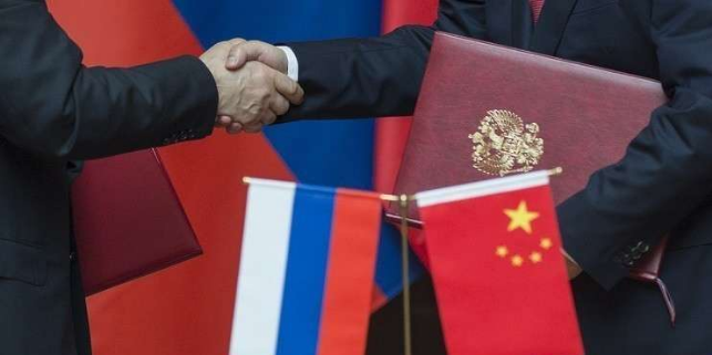  4.3٪ نسبة تراجع التبادل التجاري بين الصين وروسيا