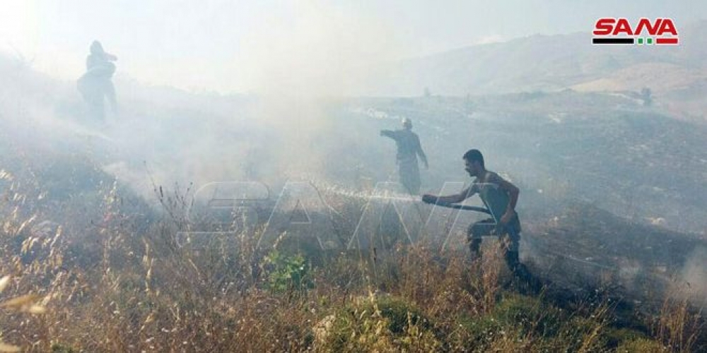 قوات الاحتلال الإسرائيلي تفتعل حريقاً في أراضي قرية سحيتا المحتلة يمتد إلى الأراضي المحررة بالقنيطرة