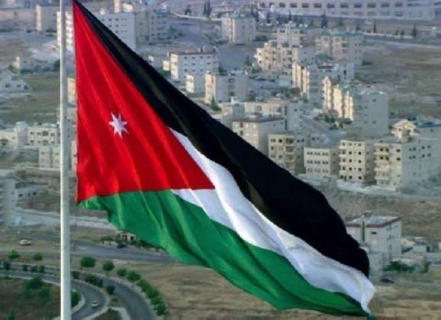 الحكومة الأردنية تحذّر من المساس بالعاملين بالمسجد الأقصى