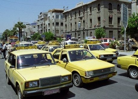 محافظة اللاذقية توضح: لا تعديل على أجور التاكسي وإنما على سيارات النقل