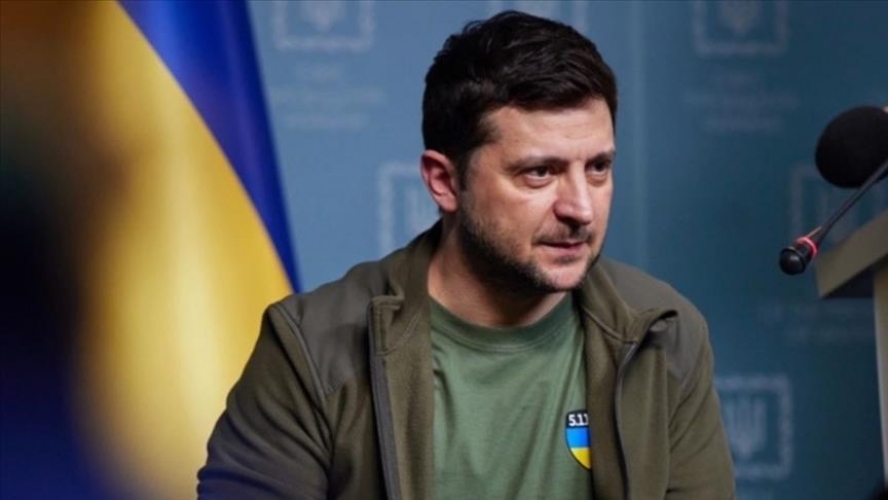 رفض زيلنسكي لتوصيات رئيس أركان يتسبب بوقوع مئات الجنود الأوكرانيين في الأسر