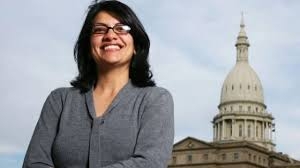 أول امرأة أمريكية من أصل فلسطيني في الكونغرس الأمريكي تفوز بالانتخابات التمهيدية للحزب الديمقراطي
