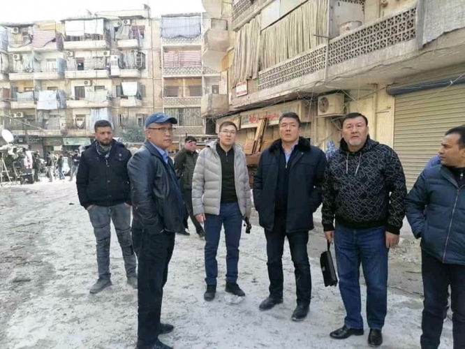 وصول وفد كازاخستاني إلى منطقة بستان الزهرة في حلب