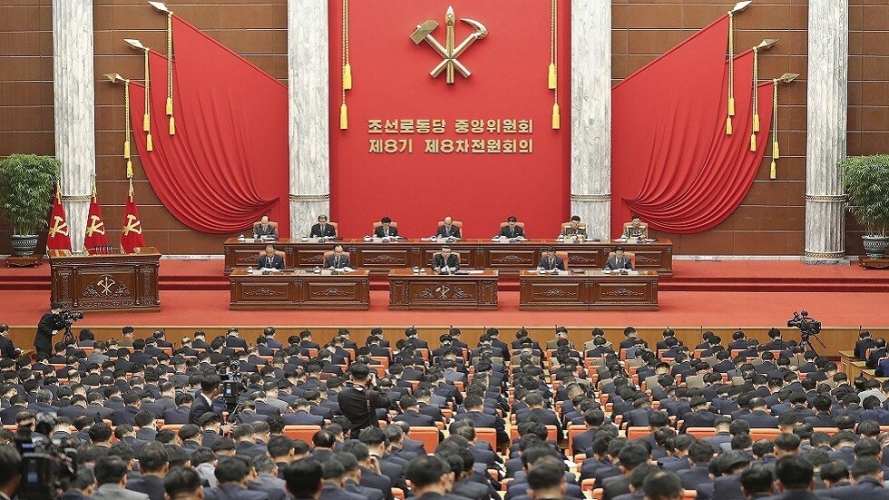 قيادة كوريا الشمالية تعقد اجتماعا لتحديد الاستراتيجية الدبلوماسية والدفاعية للبلاد