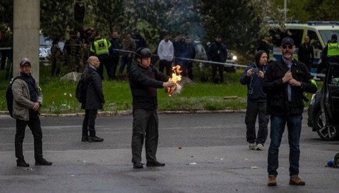 بعد حرق المصحف الشريف.. الشرطة السويدية تسمح بمظاهرة جديدة لـ حرق نصوص دينية
