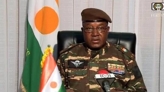 تعيين الجنرال عبد الرحمن تشياني رئيسا للمجلس الانتقالي في النيجر 