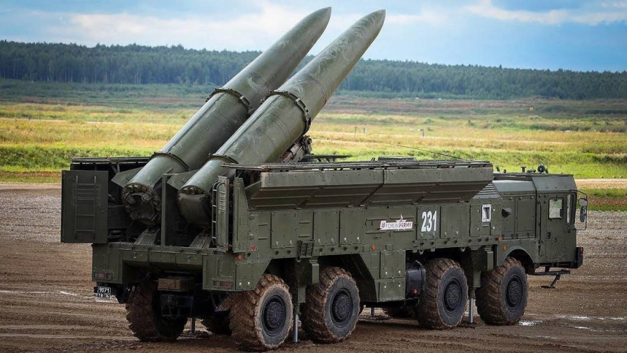 الجيش الروسي يوجه ضربة صاروخية باستخدام أنظمة 