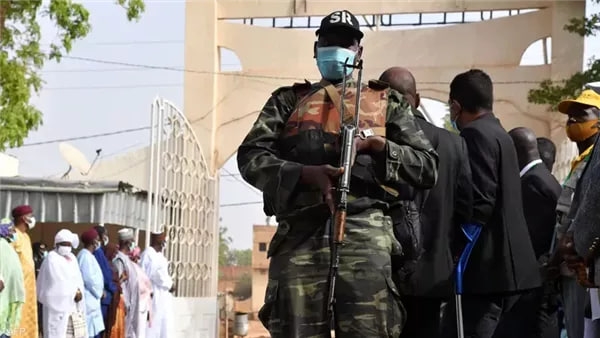 الجيش النيجري يفشل عملية عسكرية فرنسية استهدفت القصر الرئاسي
