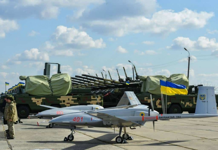ناشيونال انترست: قالوا لنا ان أوكرانيا تملك جيش من الطائرات المسيرة والجنود الروس يهربون .. ولكن!!