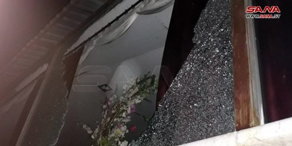 أضرار مادية نتيجة اعتداء التنظيمات الإرهابية بالقذائف على مدينة السقيلبية