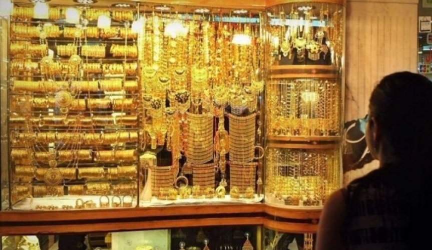 أسعار الذهب تنخفض 12 ألف ليرة في السوق المحلية