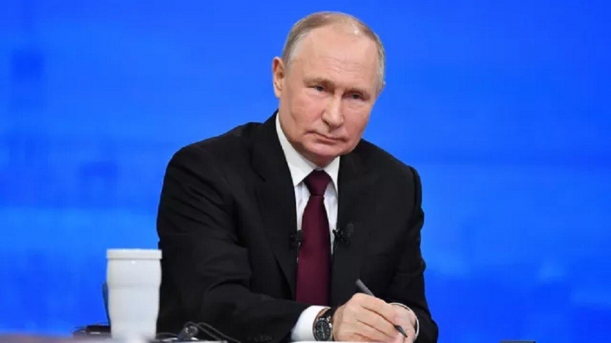 بوتين: المهام التي تواجه روسيا تتزايد مثل كرة الثلج لكن روسيا دولة شتوية وتحب الثلج