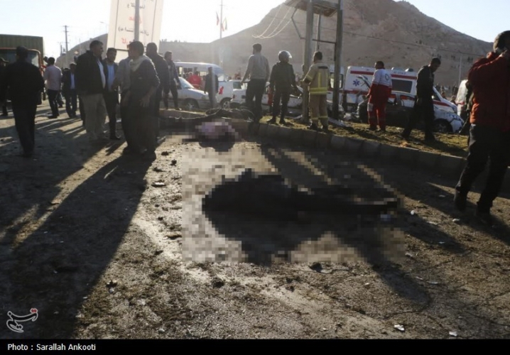103 شهداء جراء تفجيرين إرهابيين على الطريق المؤدي إلى روضة الشهداء في كرمان جنوب إيران
