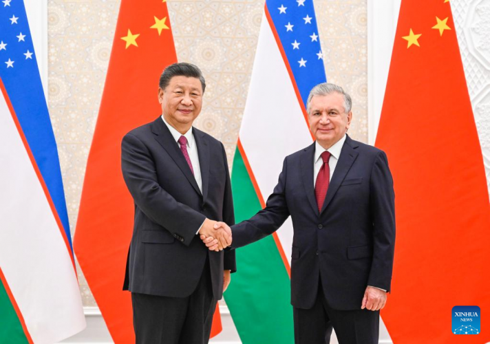 دولة جديدة وسط آسيا تطور علاقاتها مع الصين إلى شراكة استراتيجية شاملة