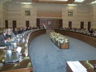الحكومة توافق على توصيات لجنة إصلاح وتحديث الإدارة العامة 