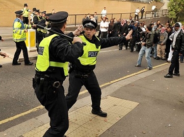 اعتقال 60 متظاهرا في لندن