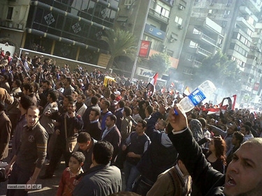 القوى الثورية في مصر تدعو لتظاهرات حاشدة يوم الجمعة المقبل 