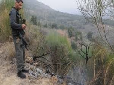 إسرائيل تقصف جنوب لبنان بعشرات القذائف بعد إطلاق 3 صواريخ باتجاهها