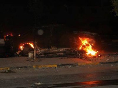 انفجار سيارة مفخخة في سبها واغتيال 4 من رجال الأمن في بنغازي