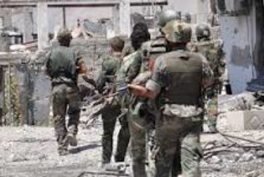 استهداف تجمعات الإرهابيين في بئر جزل النفطي بريف تدمر وبلدة عقيربات بريف حماة