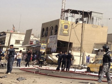 تفجيران إرهابيان في بغداد يقتلان 10 عراقيين ويصيبان 30 آخرين