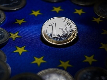  فرنسا وألمانيا تبحثان إصلاح اقتصاد أوروبا