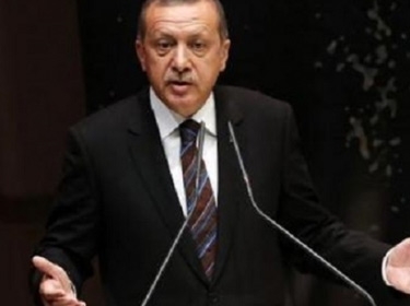 أردوغان: الولايات المتحدة تجاوزت موافقة تركيا في إرسال الأسلحة إلى عين العرب