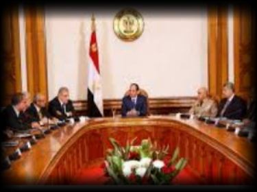 السيسي يدعو لاجتماع عاجل لمجلس الدفاع الوطني اثر مقتل 17 جنديا