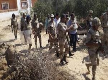 التلفزيون المصري: مقتل 8 وإصابة 25 في هجمات بالعريش شمال سيناء