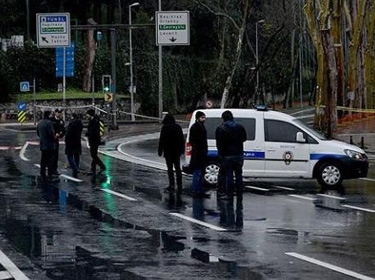 مسلح مجهول يطلق النار على مركز للشرطة في ميدان تقسيم باسطنبول 