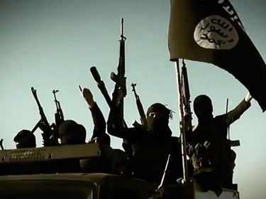 محاكمة 5 فرنسيين بتهمة تجنيد شبان للقتال إلى جانب الإرهابيين في سورية