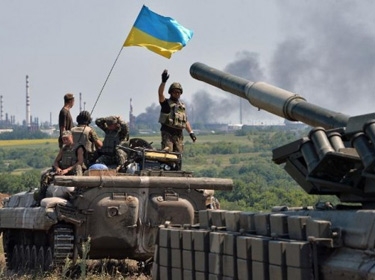 مقتل 12 شخصا بقصف للقوات الأوكرانية على دونيتسك