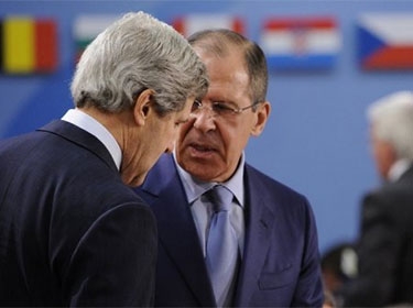 روسيا: لافروف و كيري بحثا هاتفياً سبل تحريك الحل السياسي في سورية 