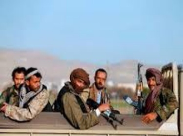 اليمن.. زحف بري لمقاتلين حوثيين نحو منطقتين سعوديتين