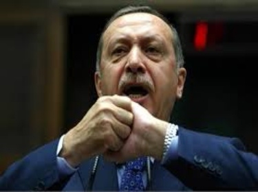 صحيفة تركية تفضح أردوغان وتنشر صور لعمليات تمويل الإرهابيين في سورية