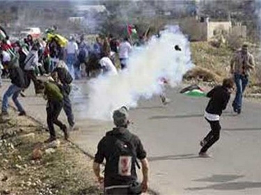 استشهاد فلسطيني متأثرا بجراحه بعد مواجهات مع قوات الاحتلال في الضفة الغربية