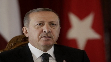 أردوغان يعبر عن حزنه لإسقاط القاذفة الروسية ويأمل بترميم العلاقات مع روسيا