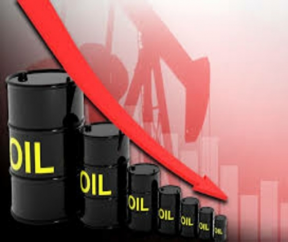 مسؤول سوري: انخفاض أسعار النفط عالمياً يخفض مديونية الخزينة العامة للدولة  