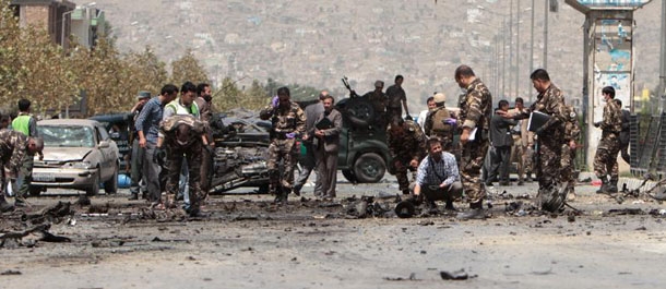 مقتل 10 أشخاص وإصابة 20 آخرين في هجوم انتحاري في كابول